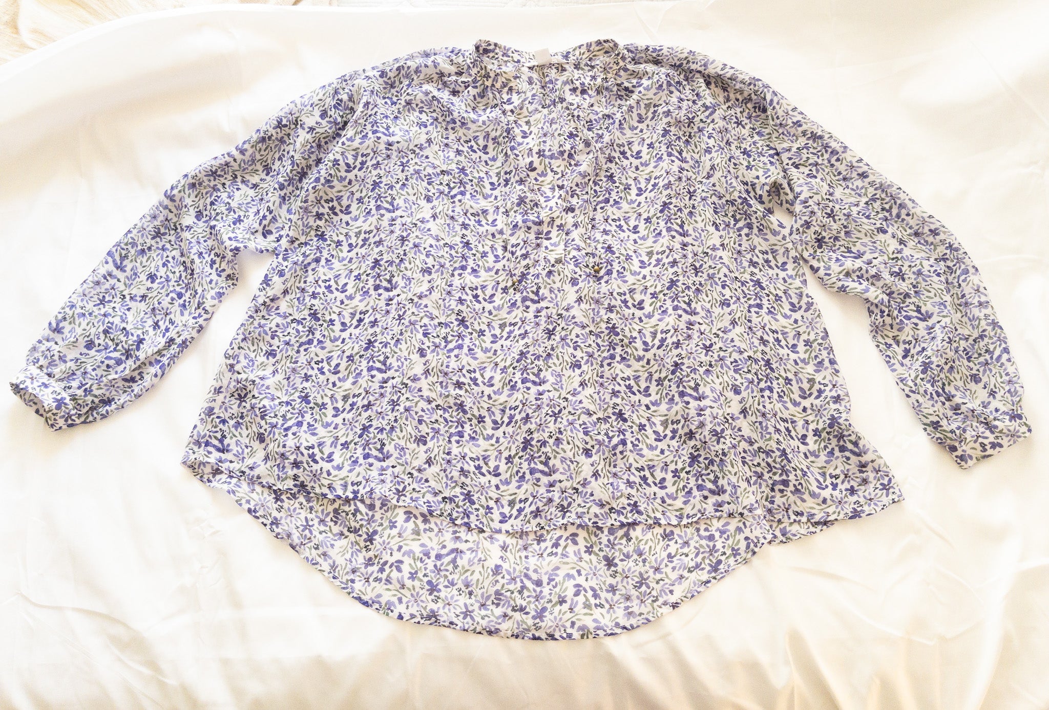 Blusa manga larga estampada talla S