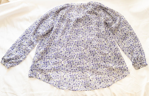 Blusa manga larga estampada talla S
