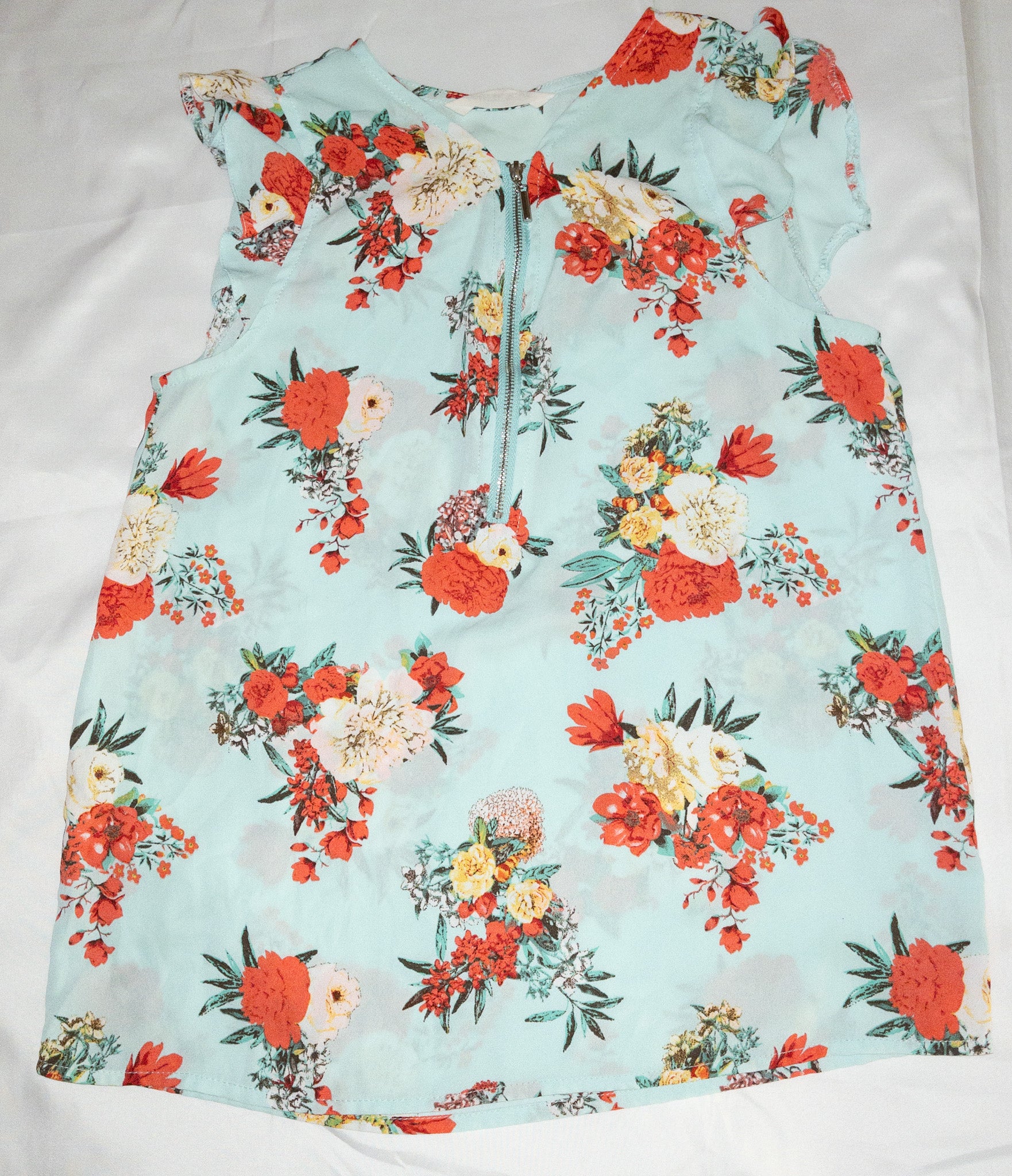 Blusa sin mangas estampada marca Urban Kids talla XS