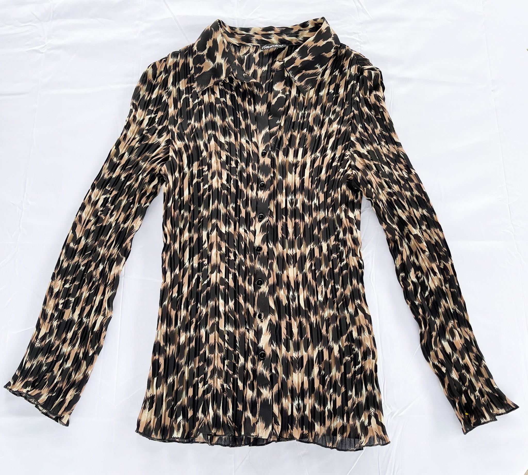 Blusa animal print marca Mandee talla S
