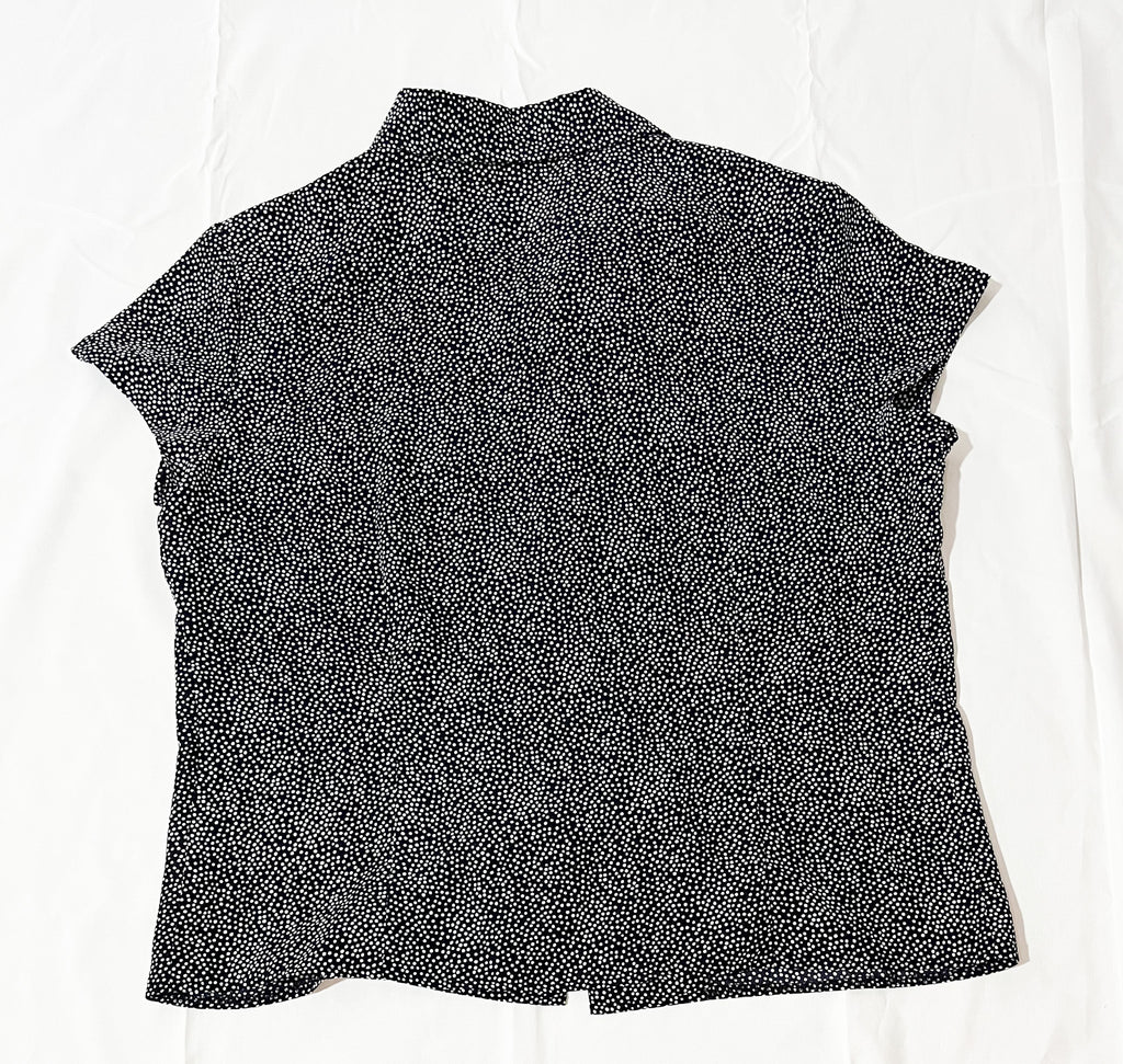 Blusa estampada marca Cleo talla M/L