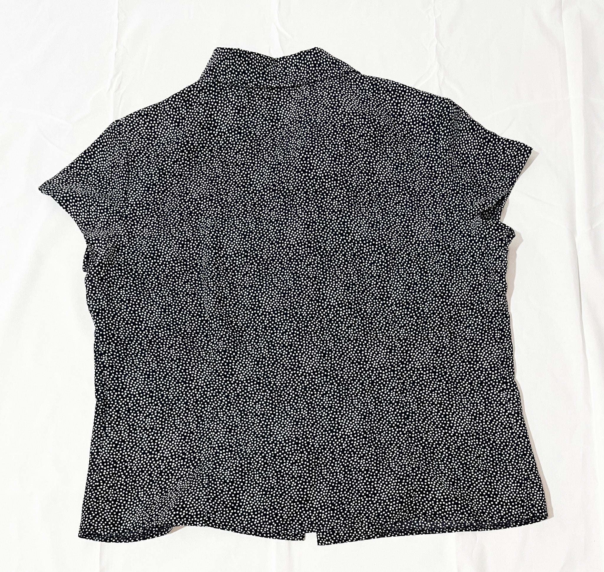 Blusa estampada marca Cleo talla M/L