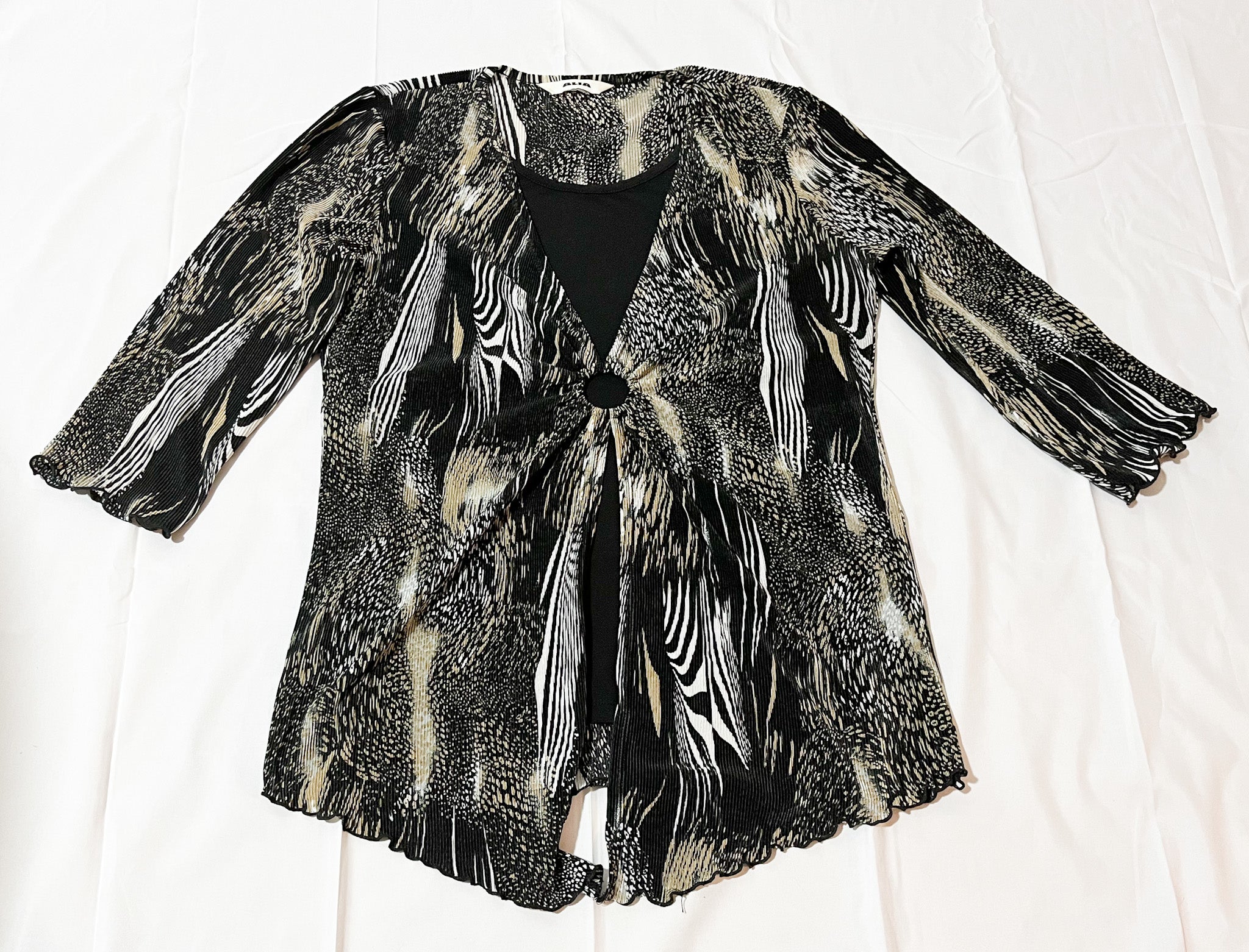 Blusa estampada marca Alia talla M