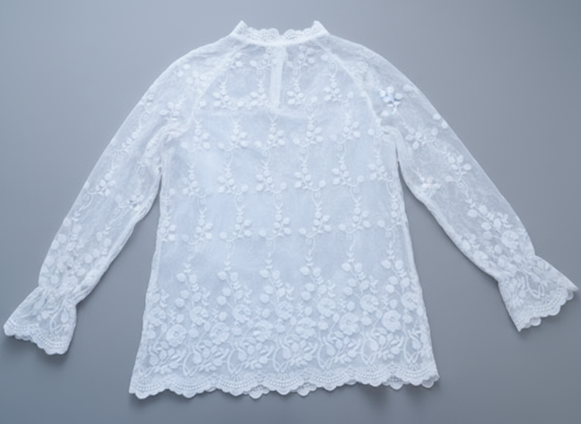 Blusa manga larga de encaje blanco marca Miaomiao talla S