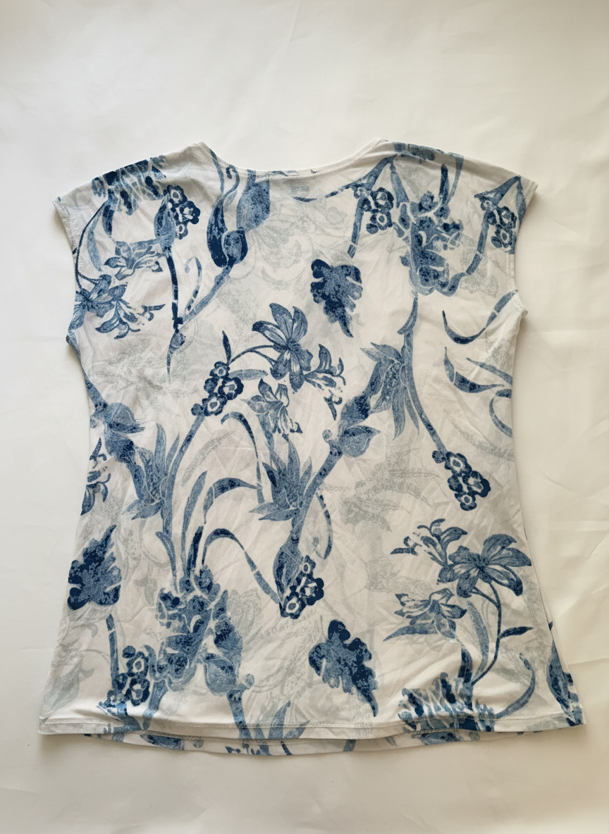 Polera sin mangas estampada marca Classic editions talla S