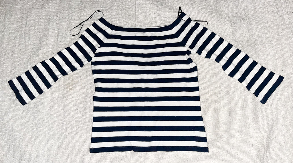 Suéter estampado a rayas marca  Vero moda talla M