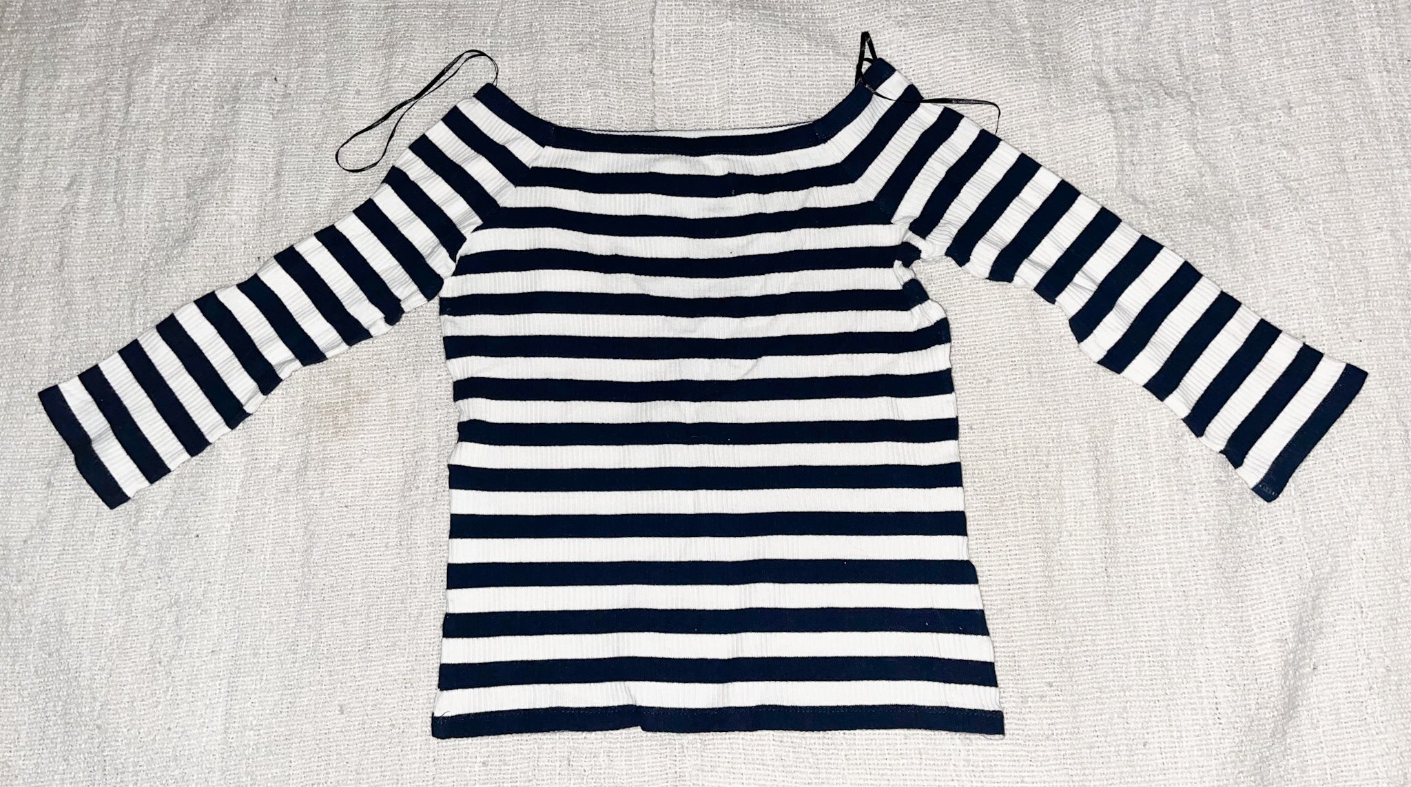 Suéter estampado a rayas marca  Vero moda talla M