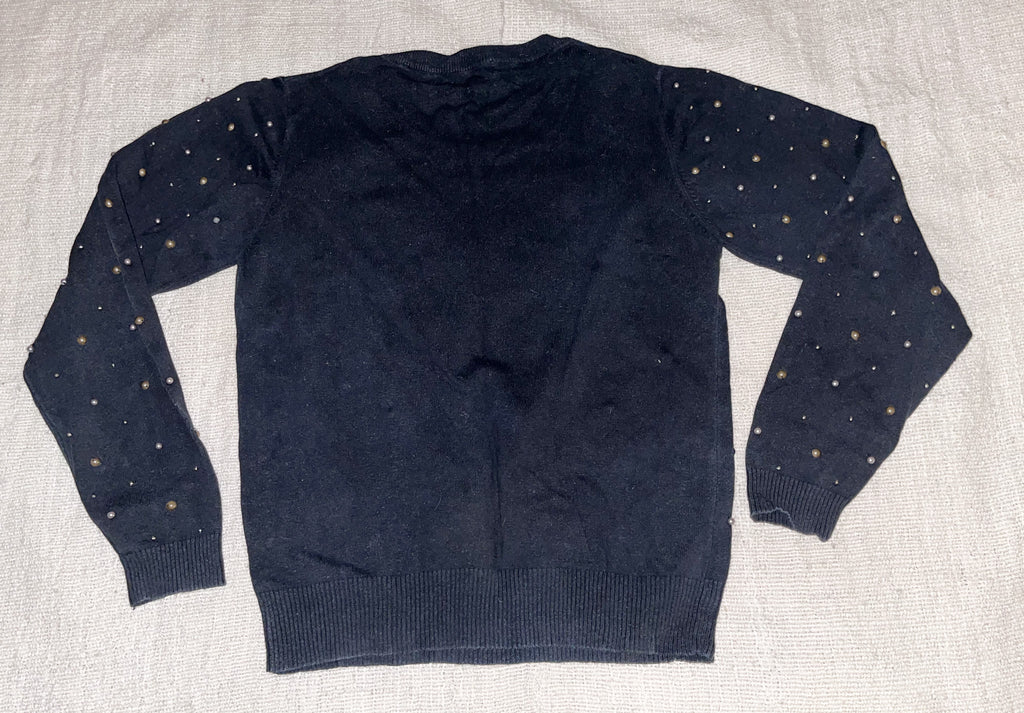 Suéter negro con tachas marca Micha talla S