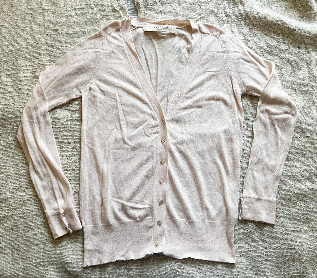 Suéter rosado claro marca Zara talla