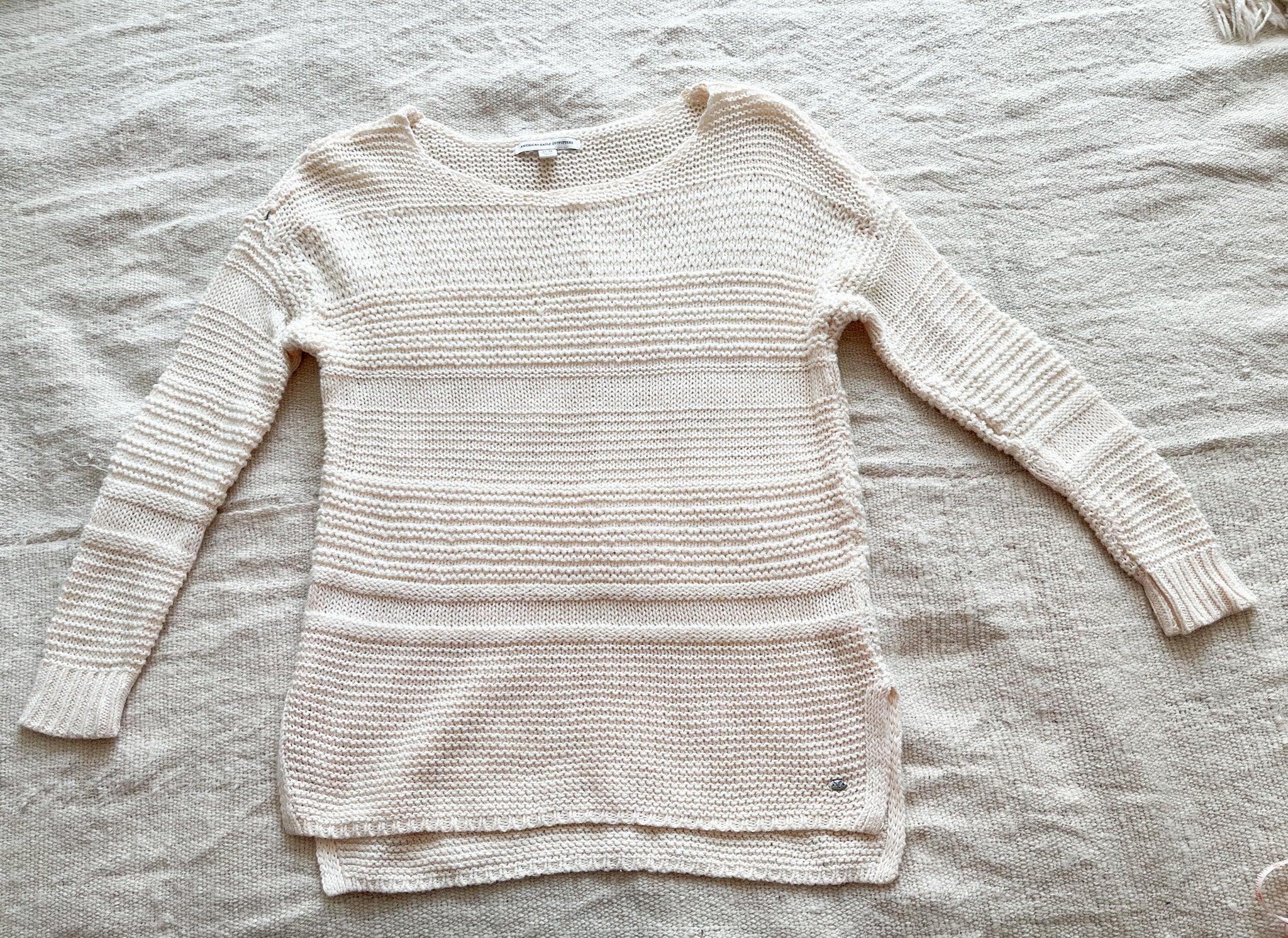 Suéter blanco American Eagle talla XS